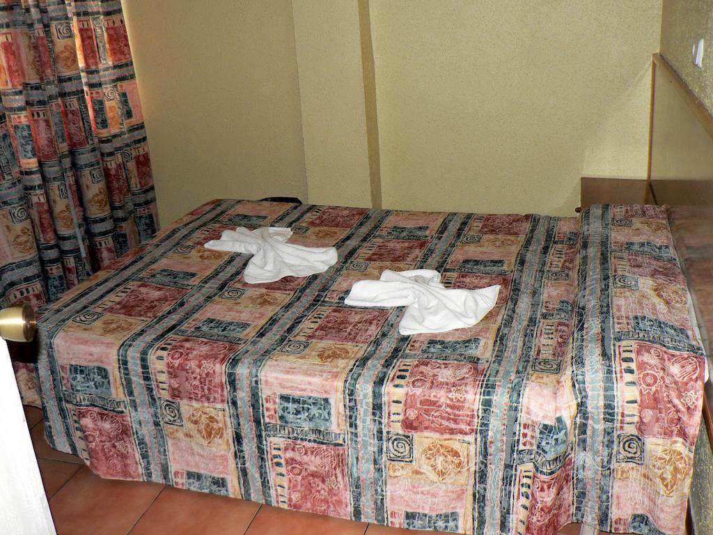 פלמה דה מיורקה Hostal Terramar חדר תמונה